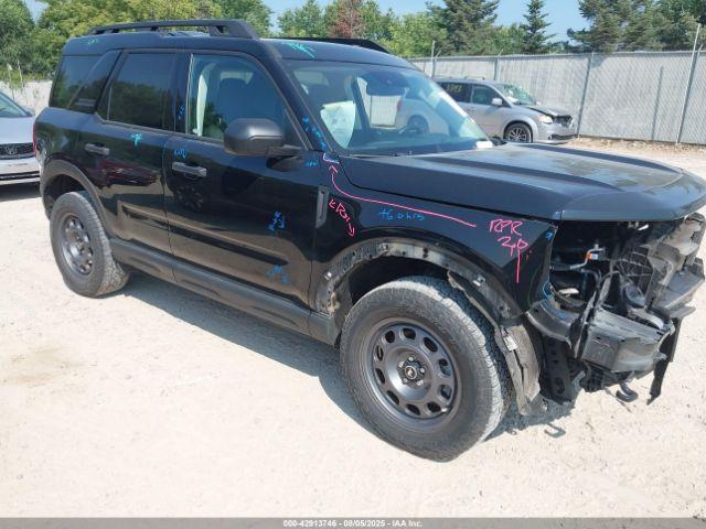  Salvage Ford Bronco