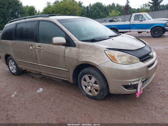  Salvage Toyota Sienna