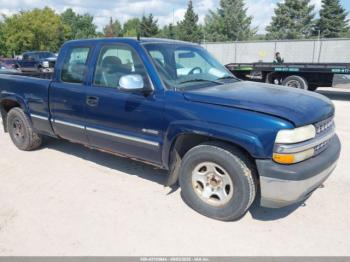  Salvage Chevrolet Silverado 1500