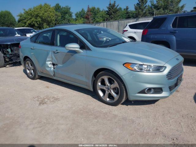  Salvage Ford Fusion