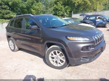  Salvage Jeep Cherokee