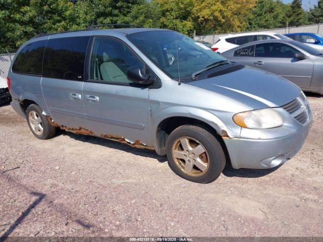  Salvage Dodge Grand Caravan