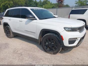  Salvage Jeep Grand Cherokee