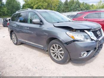  Salvage Nissan Pathfinder