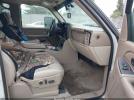 Chevrolet Suburban 1500 Lt Image 13