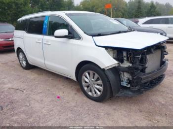  Salvage Kia Sedona