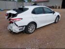 Toyota Camry Le Image 2
