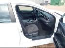 Toyota Camry Le Image 5