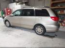 Toyota Sienna Xle Image 9