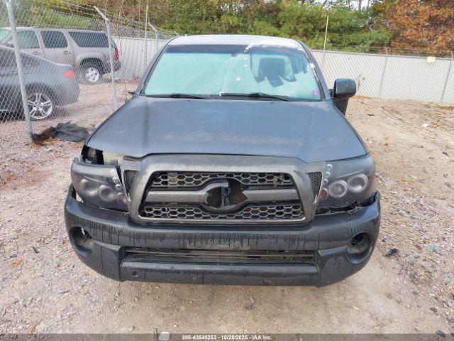 Toyota Tacoma Image 6