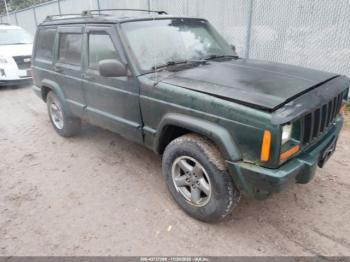  Salvage Jeep Cherokee