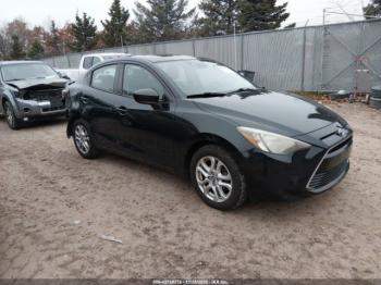  Salvage Toyota Yaris