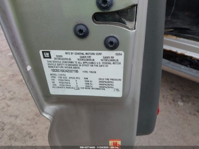 Chevrolet Silverado 1500 Work Truck Image 10