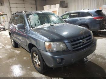  Salvage Toyota Highlander