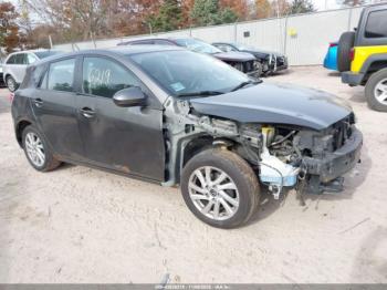  Salvage Mazda Mazda3