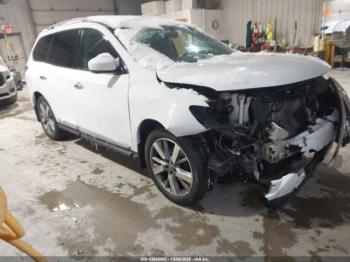  Salvage Nissan Pathfinder
