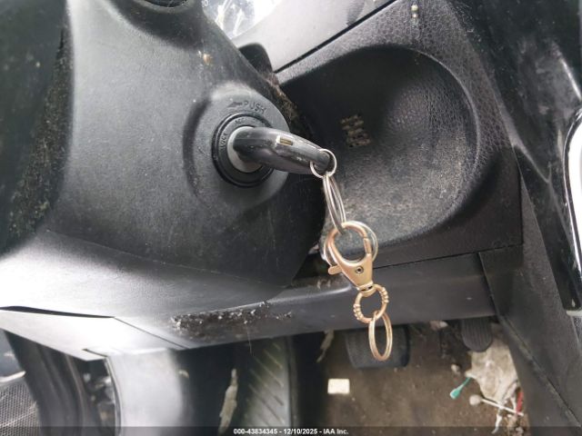 Toyota Corolla Le Image 10