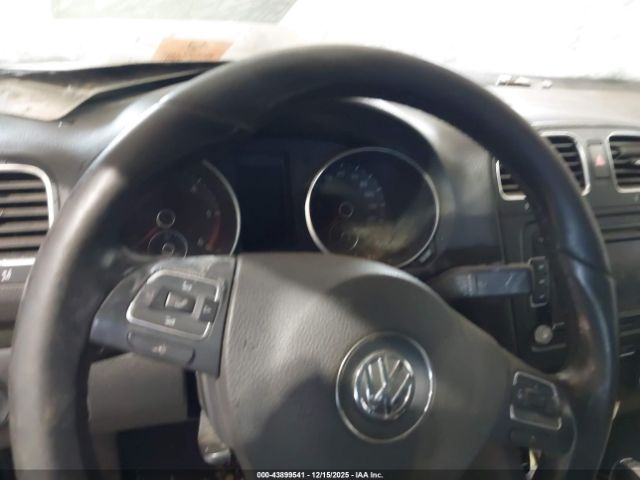 Volkswagen Jetta 2.0l Tdi Image 2