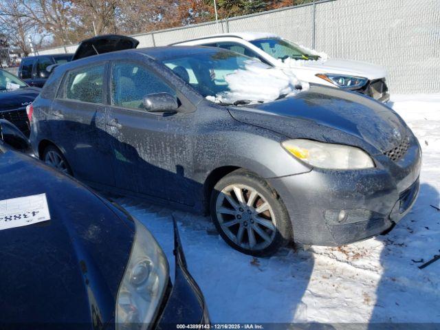  Salvage Toyota Matrix