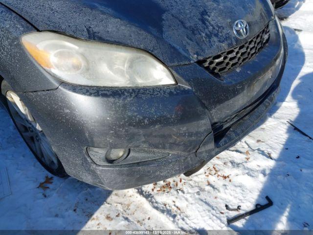 Toyota Matrix Xrs Image 9