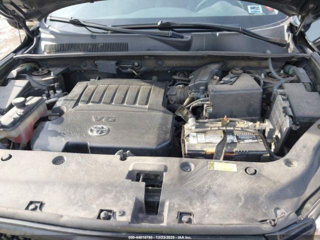 Toyota RAV4 Sport V6 Image 7