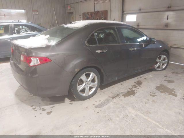 Acura TSX Image 13