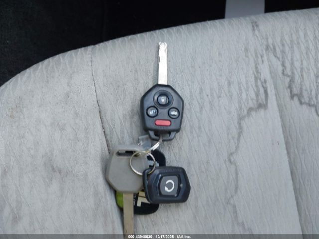 Subaru Legacy 2.5i Image 13