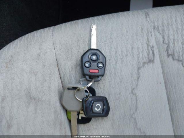 Subaru Legacy 2.5i Image 13