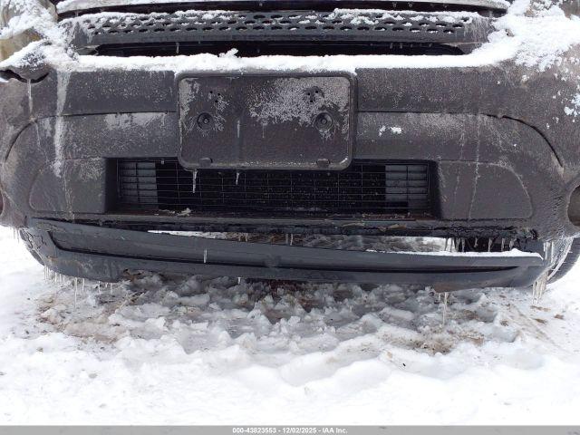 Ford Explorer Limited Image 8