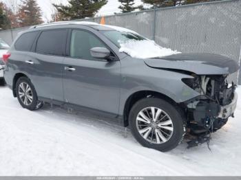  Salvage Nissan Pathfinder