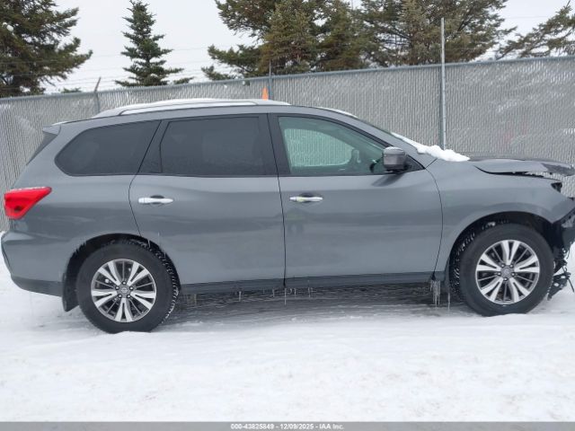 Nissan Pathfinder Sv Image 6