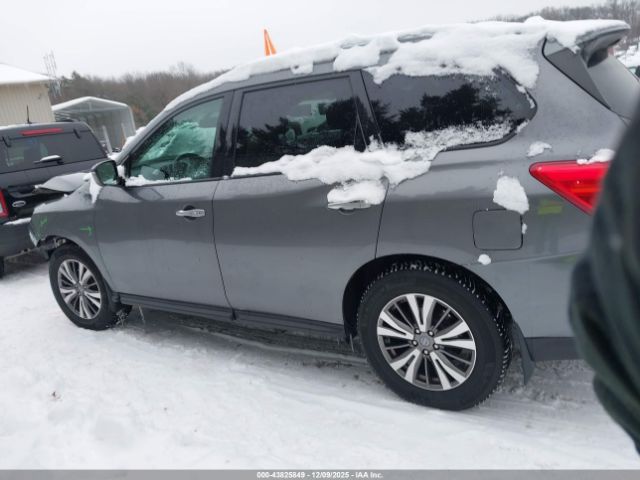 Nissan Pathfinder Sv Image 20