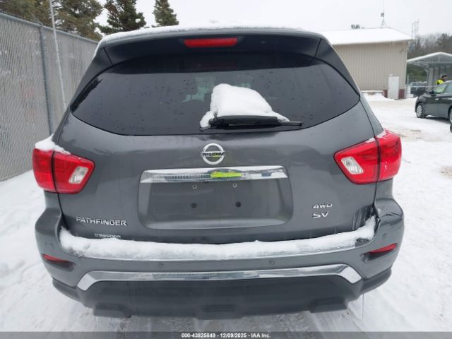 Nissan Pathfinder Sv Image 14