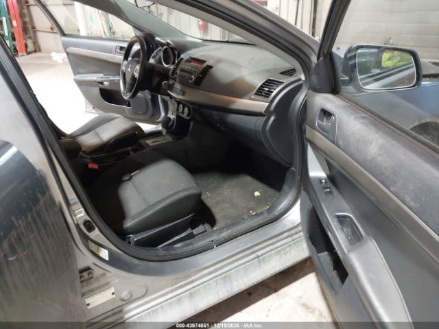 Mitsubishi Lancer Es Image 13