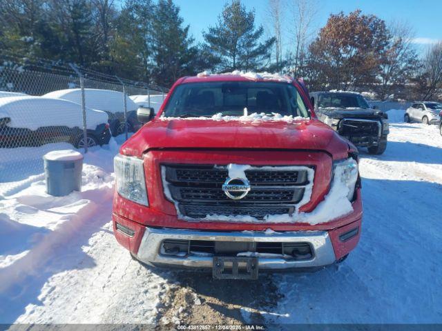 Nissan Titan Sv 4x4 Image 3
