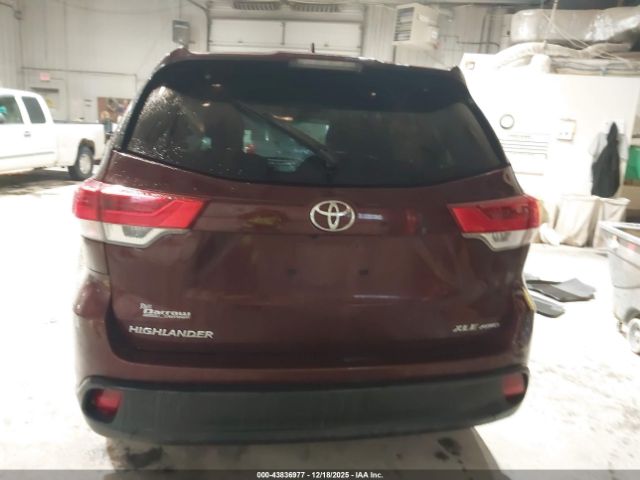 Toyota Highlander Xle Image 9