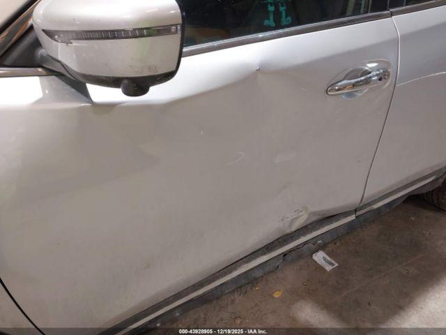 Nissan Rogue Sl Image 14