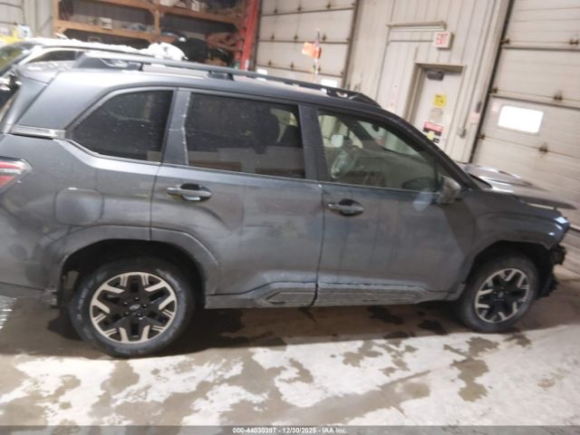 Subaru Forester Premium Image 11