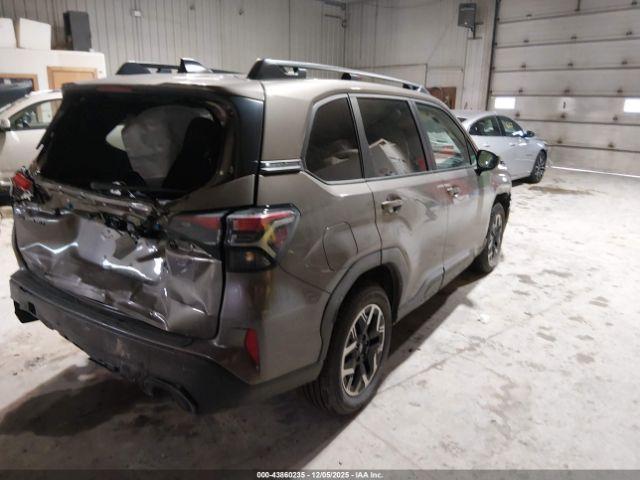 Subaru Forester Premium Image 11