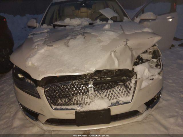 Lincoln MKZ Standard Image 5