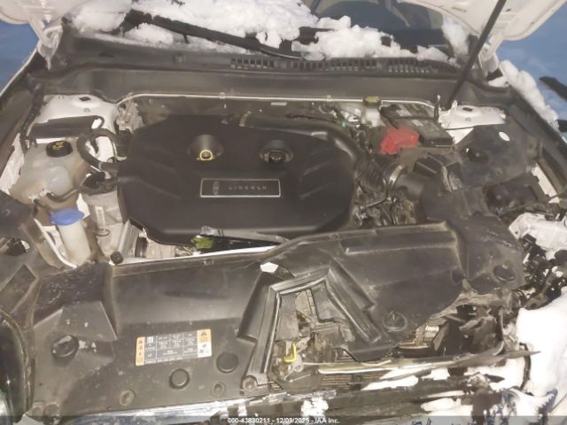 Lincoln MKZ Standard Image 2