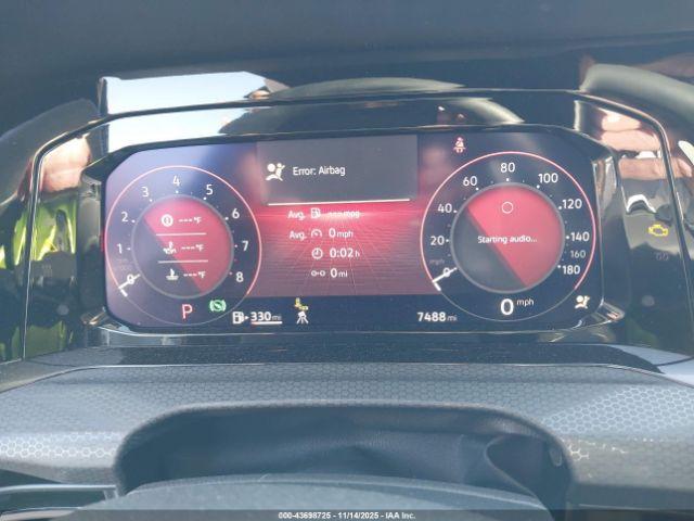 Volkswagen Golf 2.0t Autobahn Image 9