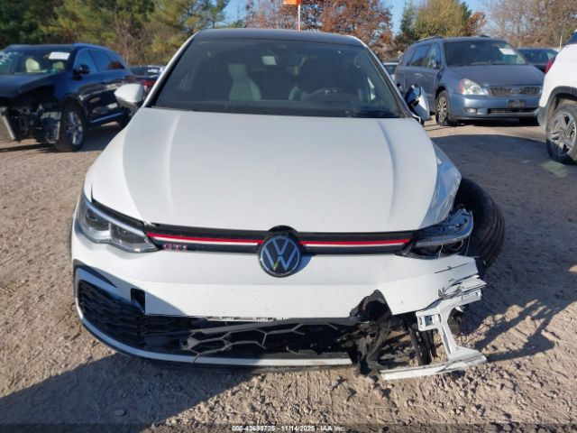 Volkswagen Golf 2.0t Autobahn Image 5