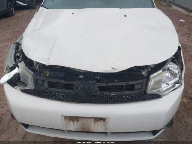 Ford Focus Se Image 12