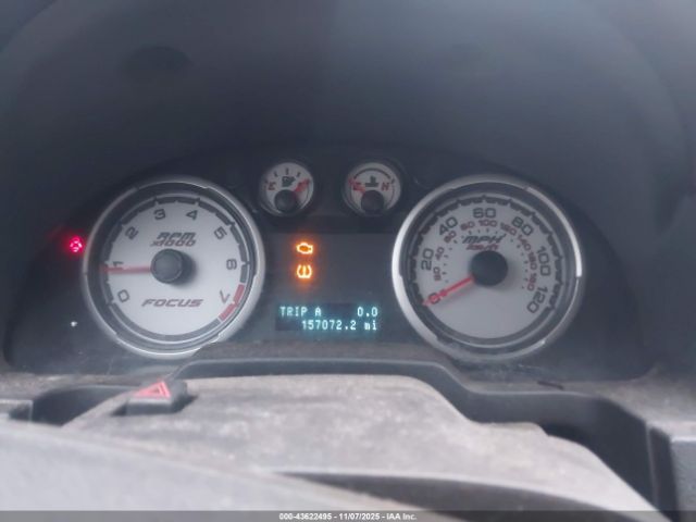 Ford Focus Se Image 16