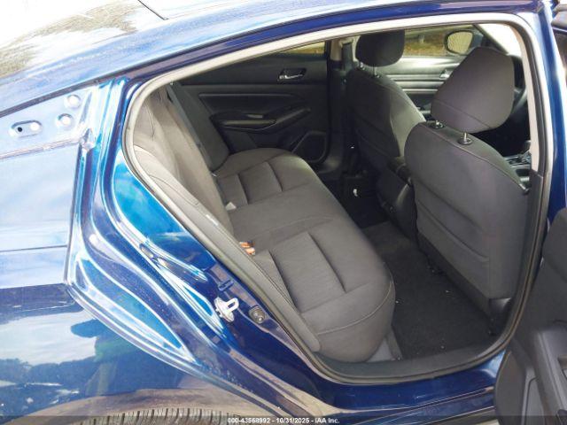 Nissan Altima S Fwd Image 11