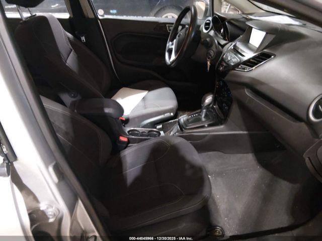 Ford Fiesta Se Image 12