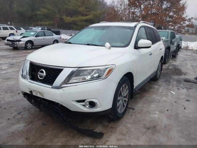 Nissan Pathfinder Sl Image 9