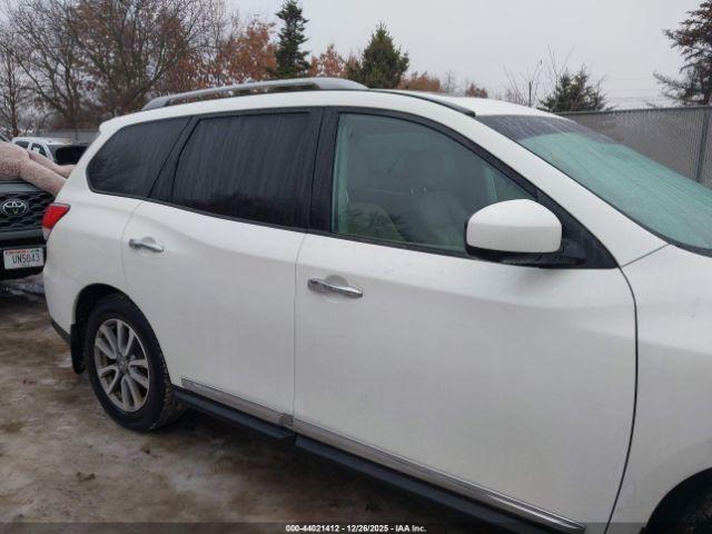 Nissan Pathfinder Sl Image 12