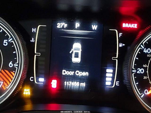 Jeep Cherokee Sport Image 15